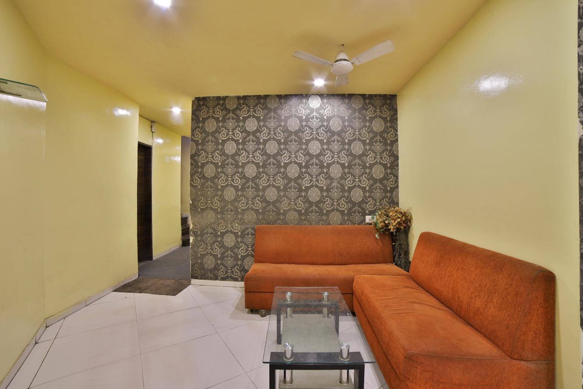 Capital O Kalash Residency Ahmadábád Exteriér fotografie