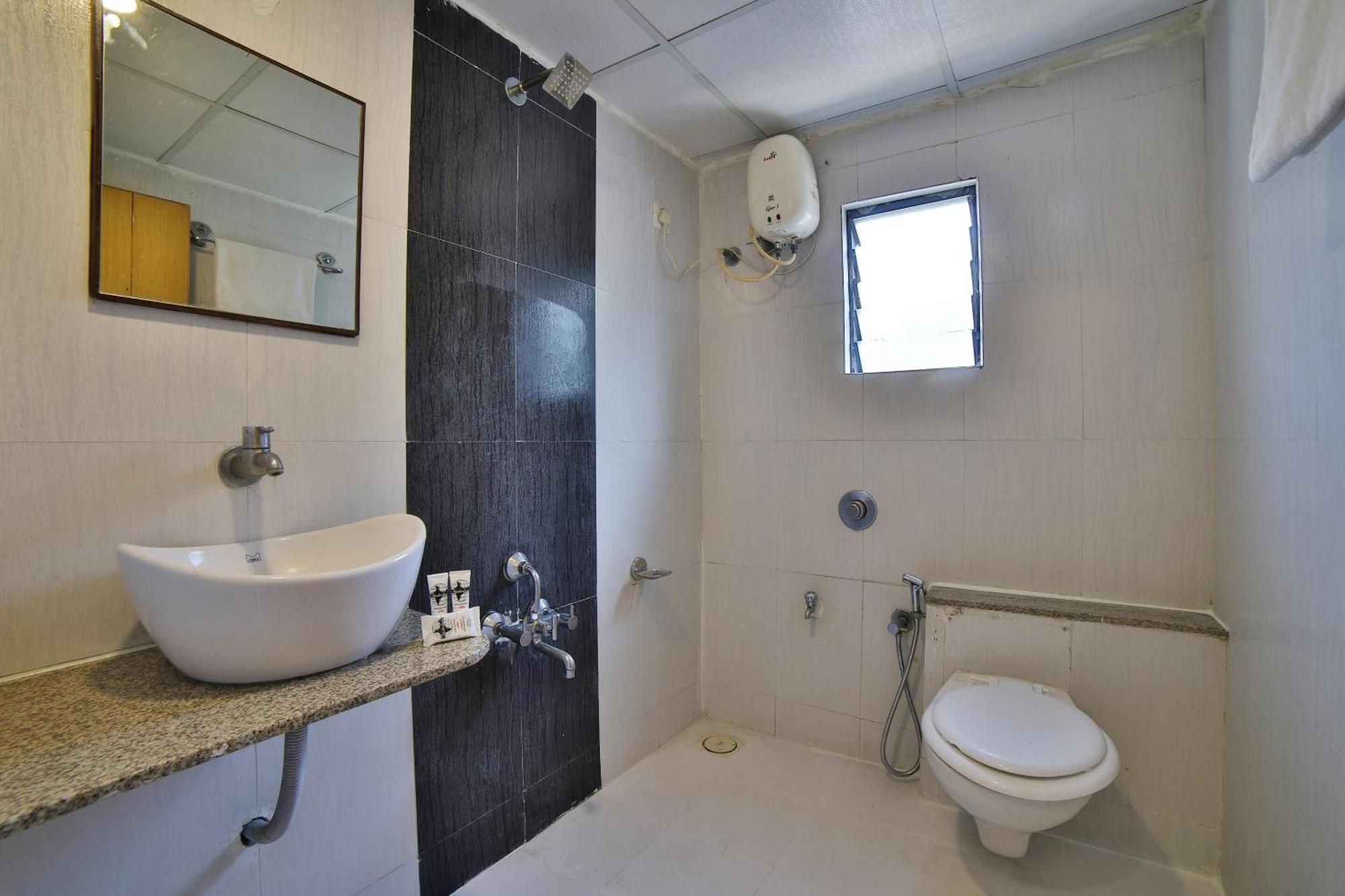 Capital O Kalash Residency Ahmadábád Exteriér fotografie